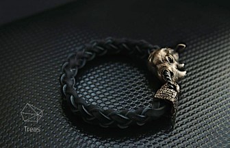 Кожаный браслет с бронзовым замком Носорог